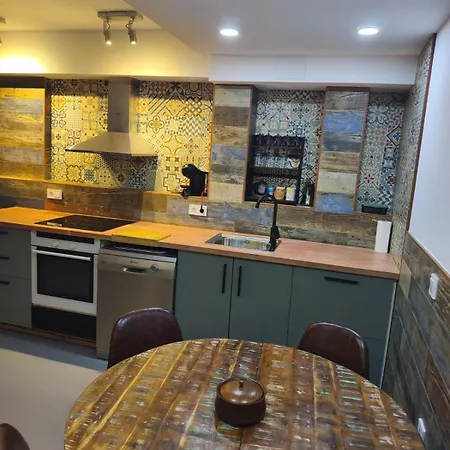 Loft De Lujo 아파트 데니아